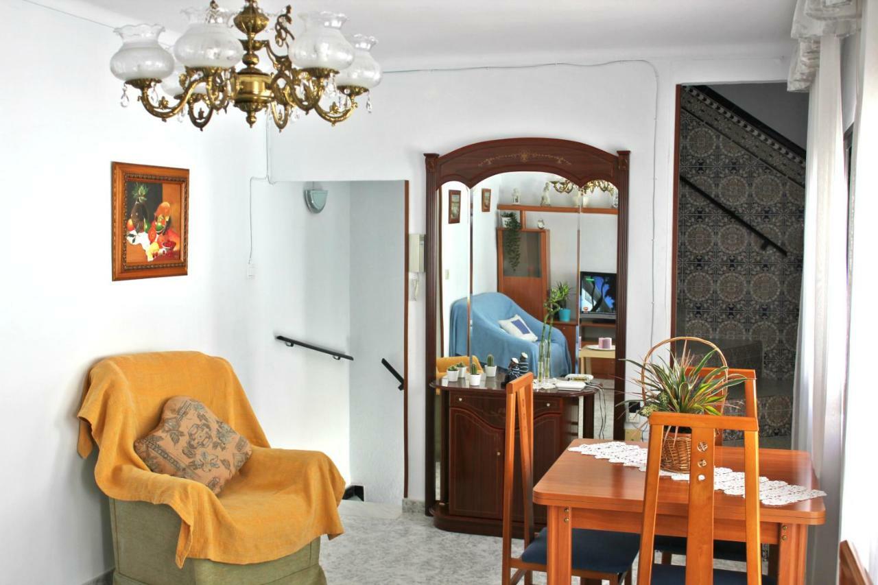 Casa Tita Laura Villa อัลการ์โรโบ ภายนอก รูปภาพ