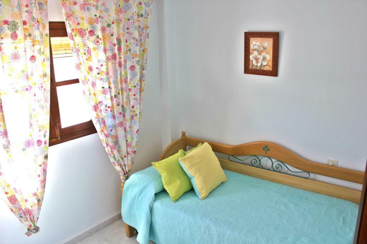Casa Tita Laura Villa อัลการ์โรโบ ภายนอก รูปภาพ