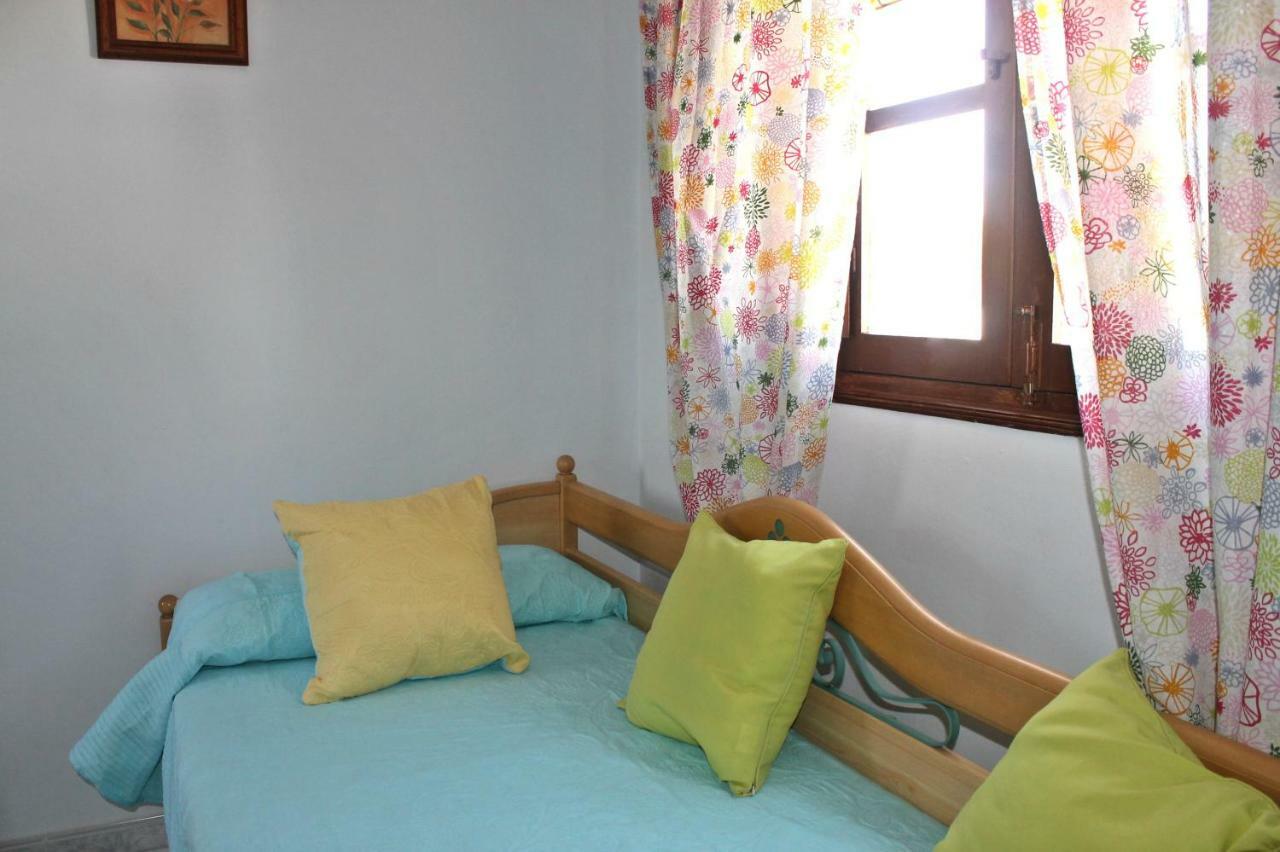 Casa Tita Laura Villa อัลการ์โรโบ ภายนอก รูปภาพ